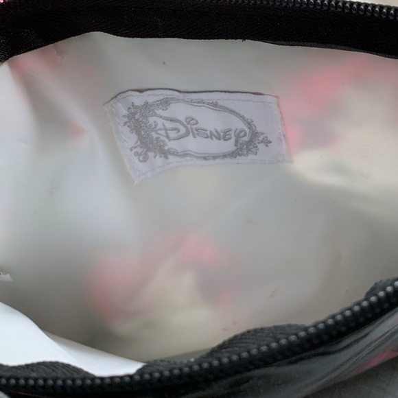 NWOT 2 pc Disney cinderella make up bag set - Picture 4 of 4